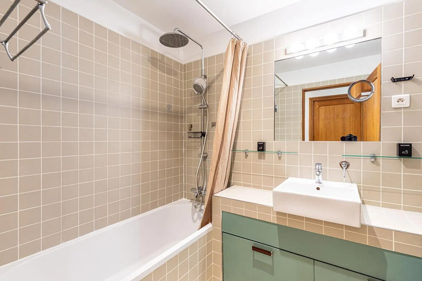شقة Guestready - Modern Comfort In The Heart Of باريس